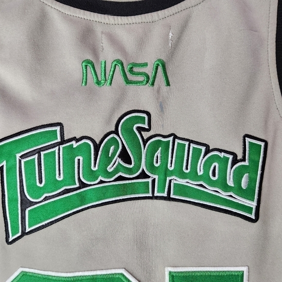 TUNESQUAD Space Jam Movie Authentic Basketball Jersey Headgear Classics NASA - Picture 5 of 7